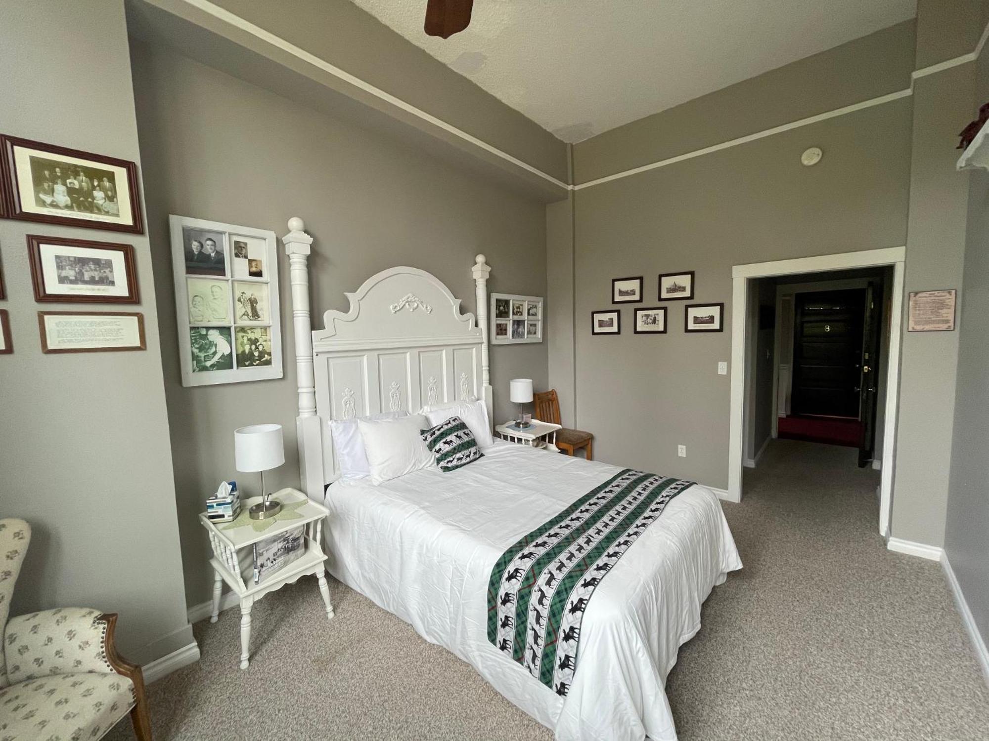 Bed & Breakfast Northside School 3*